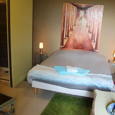 Вилла Domaine D'exception, Maison D'artiste Clairvaux-d'Aveyron