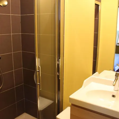 Вилла Domaine D'exception, Maison D'artiste Clairvaux-d'Aveyron