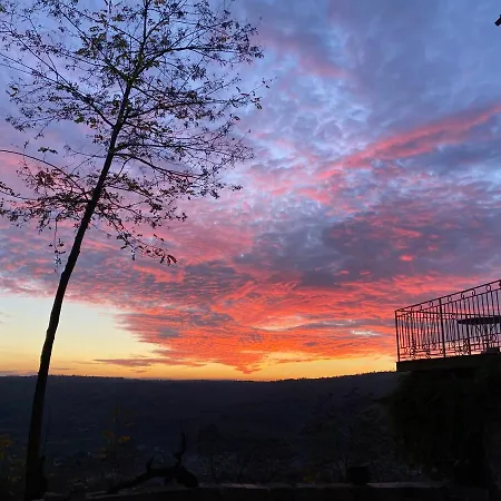 Domaine D'exception, Maison D'artiste Clairvaux-d'Aveyron