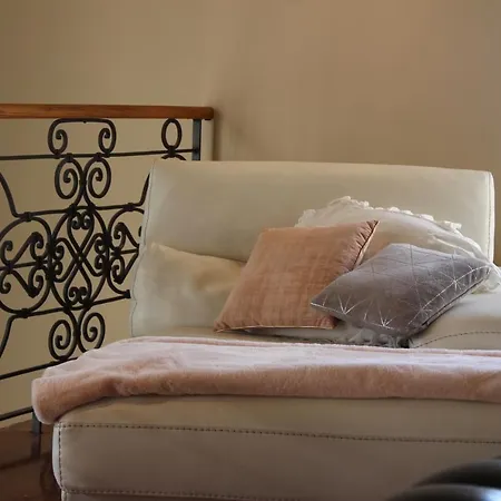 Domaine D'exception, Maison D'artiste