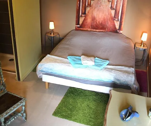 Domaine D'exception, Maison D'artiste * Clairvaux-d'Aveyron